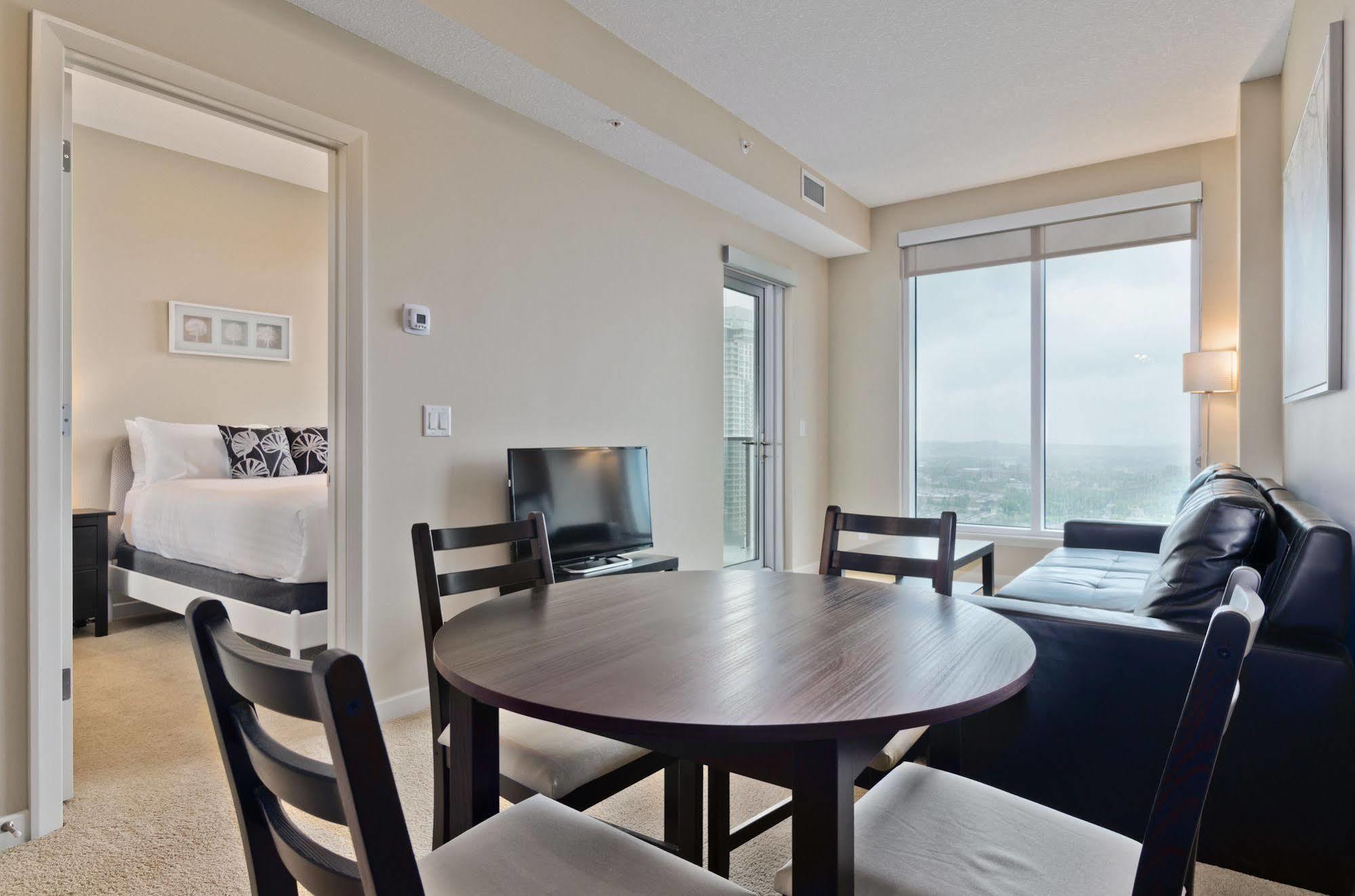 Executive Suites By Roseman - Alura YYC Esterno foto
